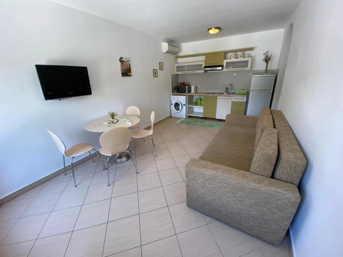 נובי ווינודולסקי Apartments Nautica מראה חיצוני תמונה